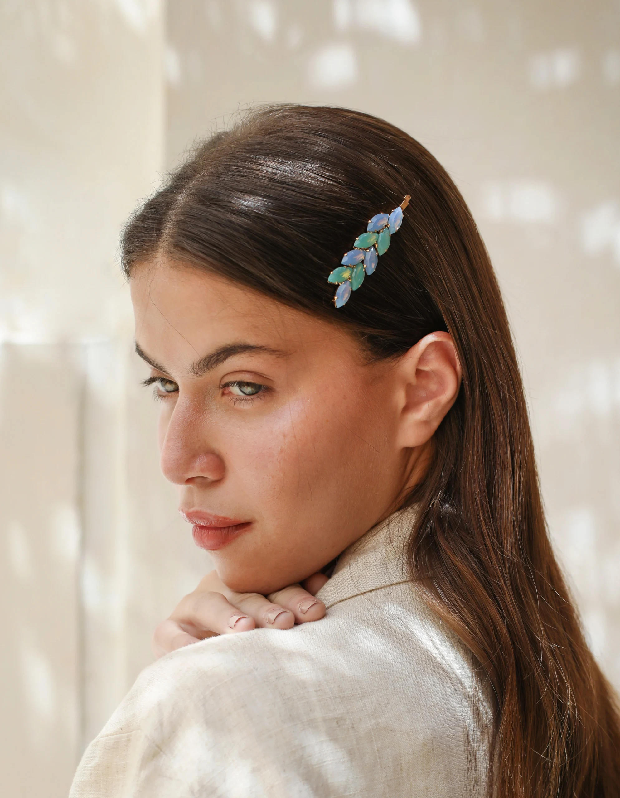 Lavish Leaf Pin
