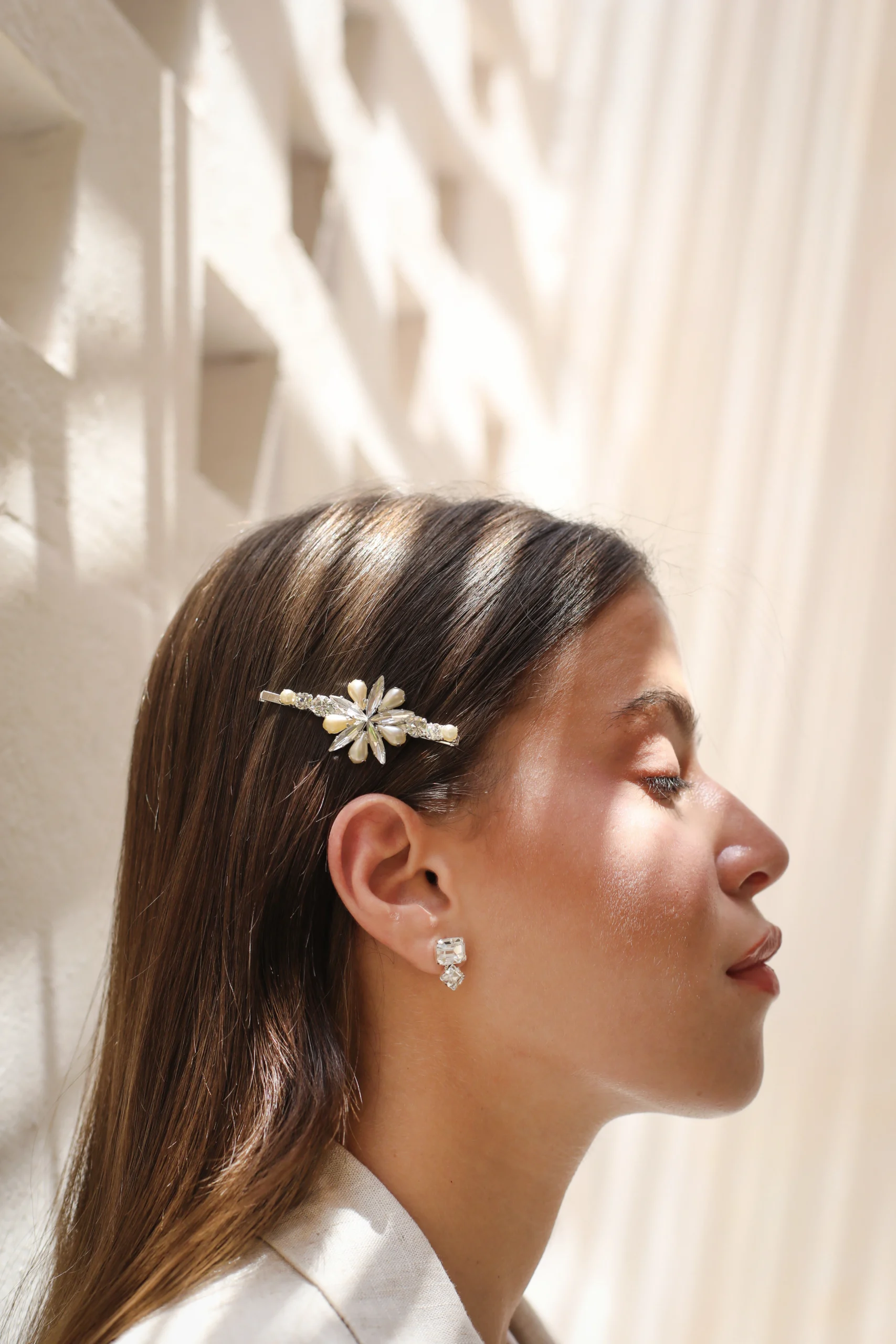 Lily Bobby pin